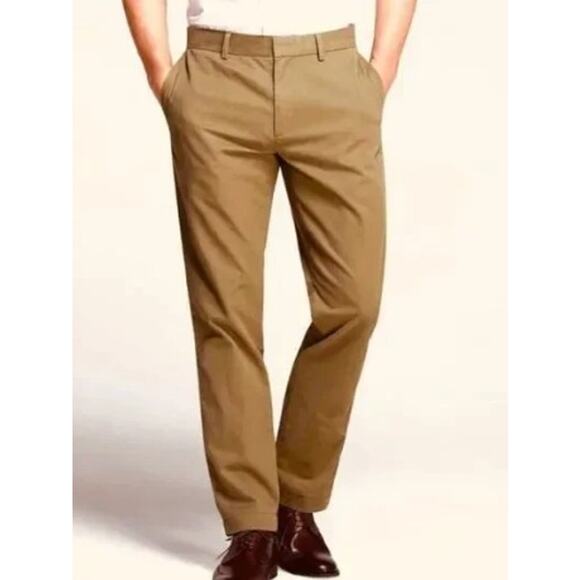 Banana Republic Men's Dawson Chino  acorn tan  size 30 - Picture 1 of 7